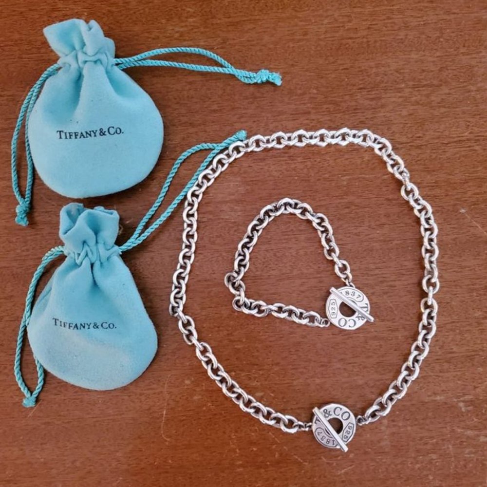 Tiffany & Co. Toggle necklace and bracelet (set)
